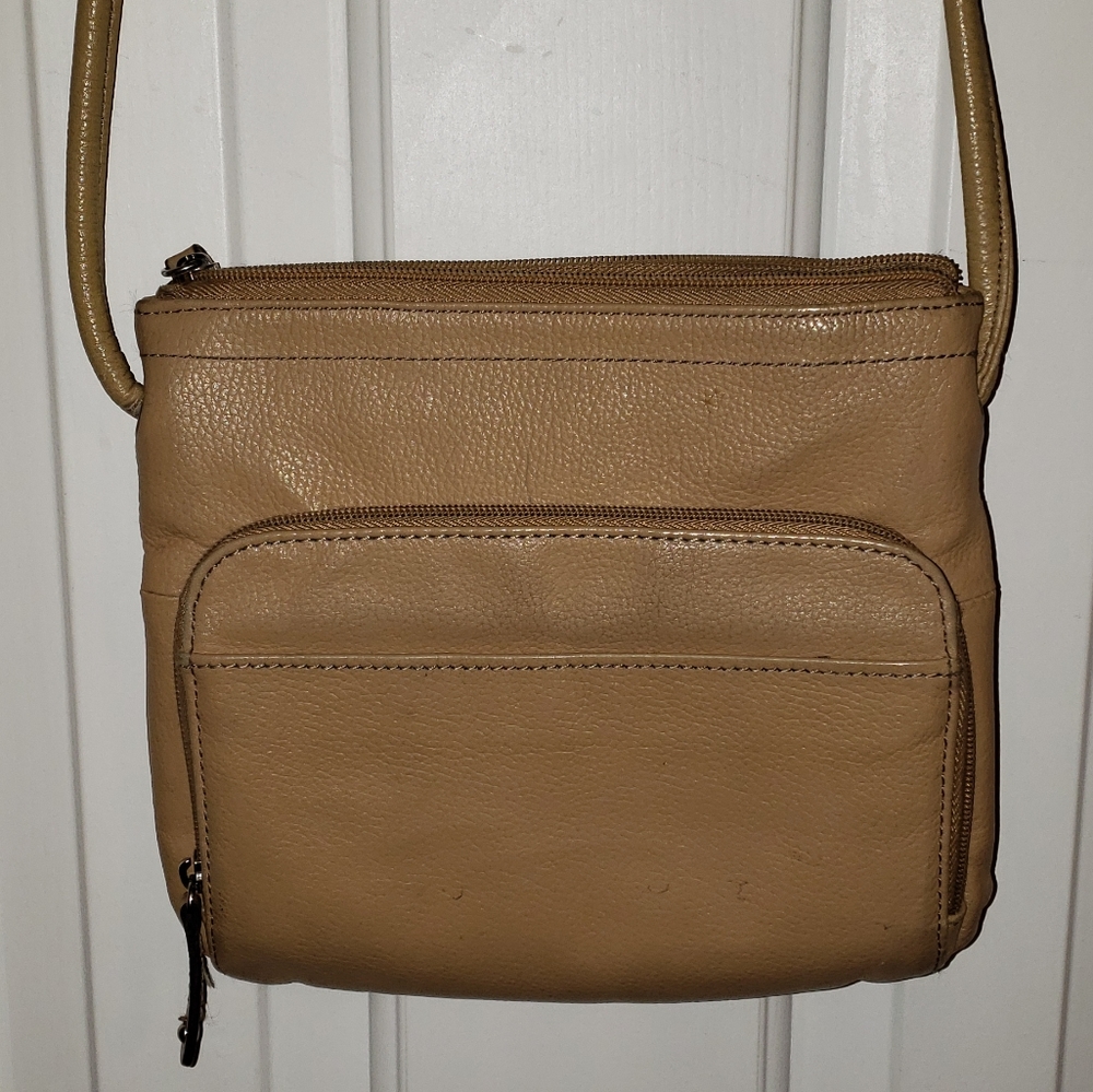 Tan Crossbody - Picture 4 of 7